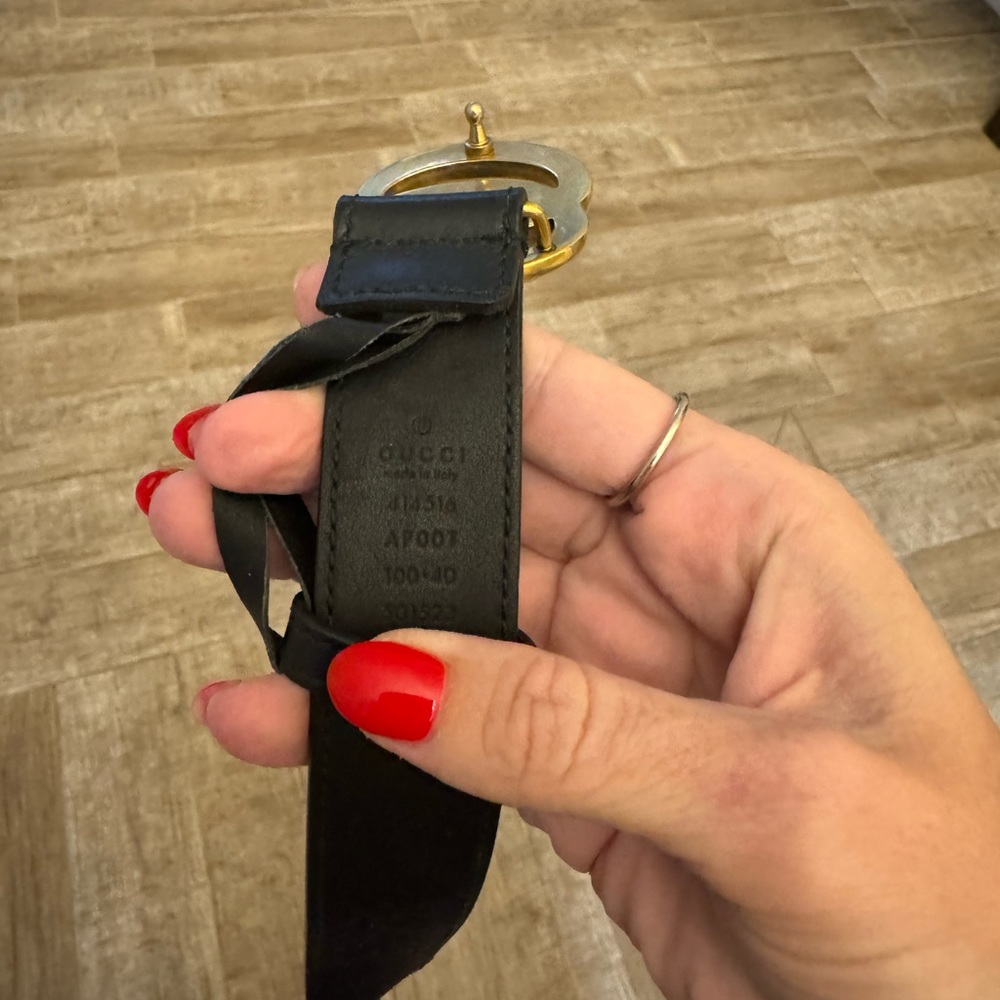 Gucci Black Belt with Gold Buckle sz 100 - Picture 3 of 12
